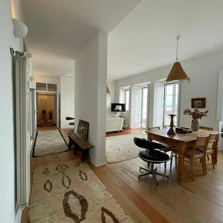 Grace River Apartment